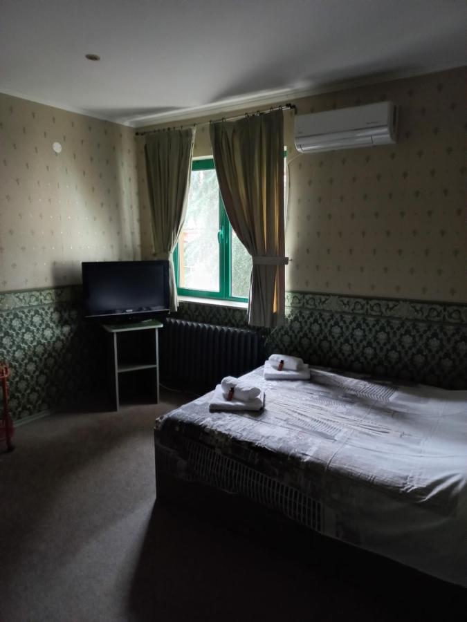Къща За Гости -Хт Svilengrad Extérieur photo