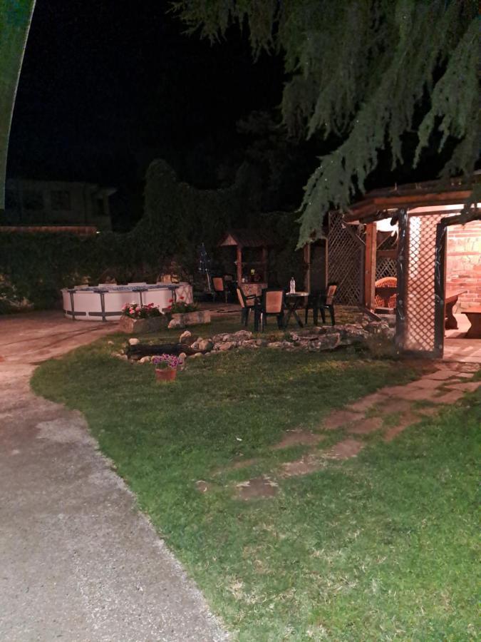 Къща За Гости -Хт Svilengrad Extérieur photo
